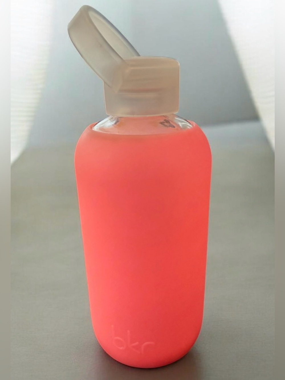 BKR Glass Water Bottle Coral Pink Silicon Sleeve Screw Top 16oz